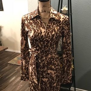 Gorgeous wrap dress 👗